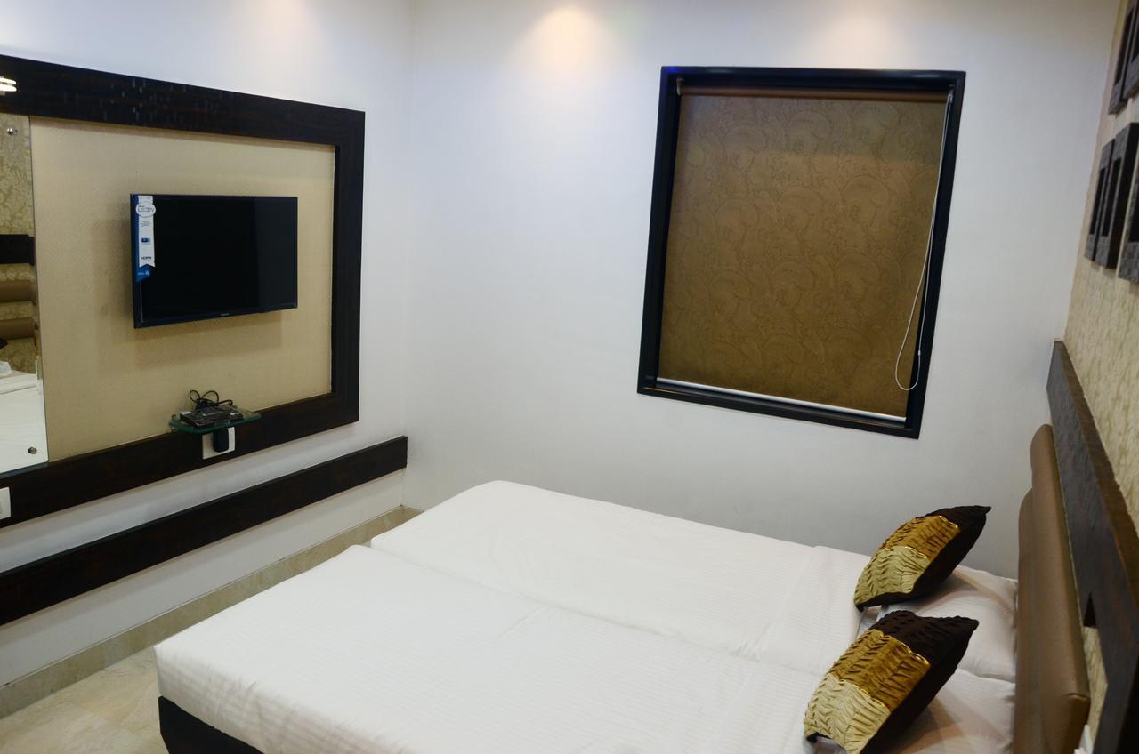 Hotel Modern Bombaj Zewnętrze zdjęcie