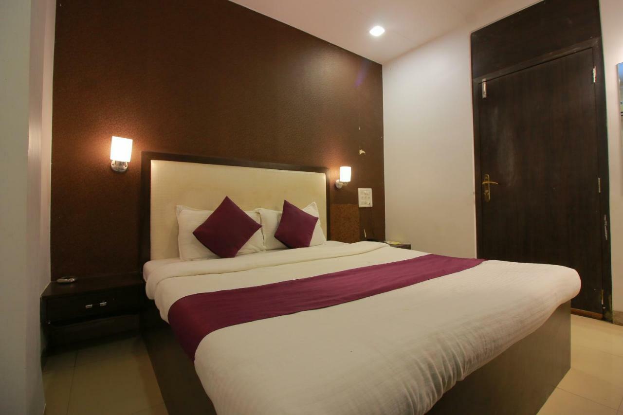 Hotel Modern Bombaj Zewnętrze zdjęcie